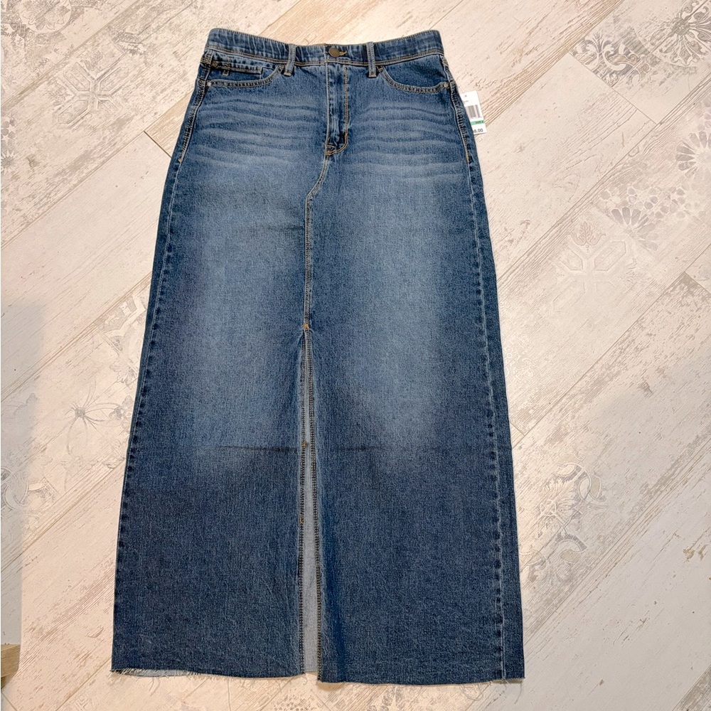 Curve Appeal Denim Maxi Skirt with slit size 8 NEW